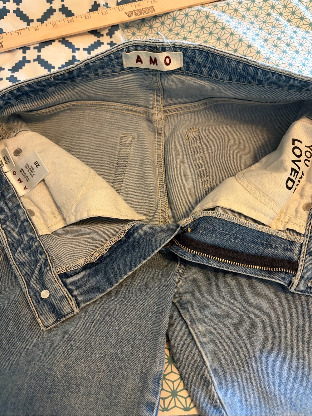 AMO Georgia Flare in Respect UEC Size 28 Light Blue Mid Rise Denim Flare Jeans